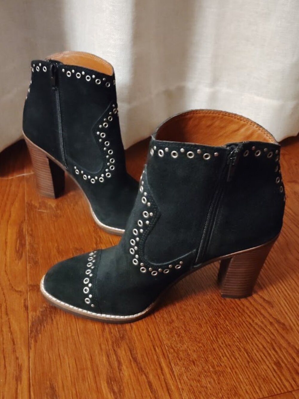 Lucky Brand Women's Suede Boots sz 8